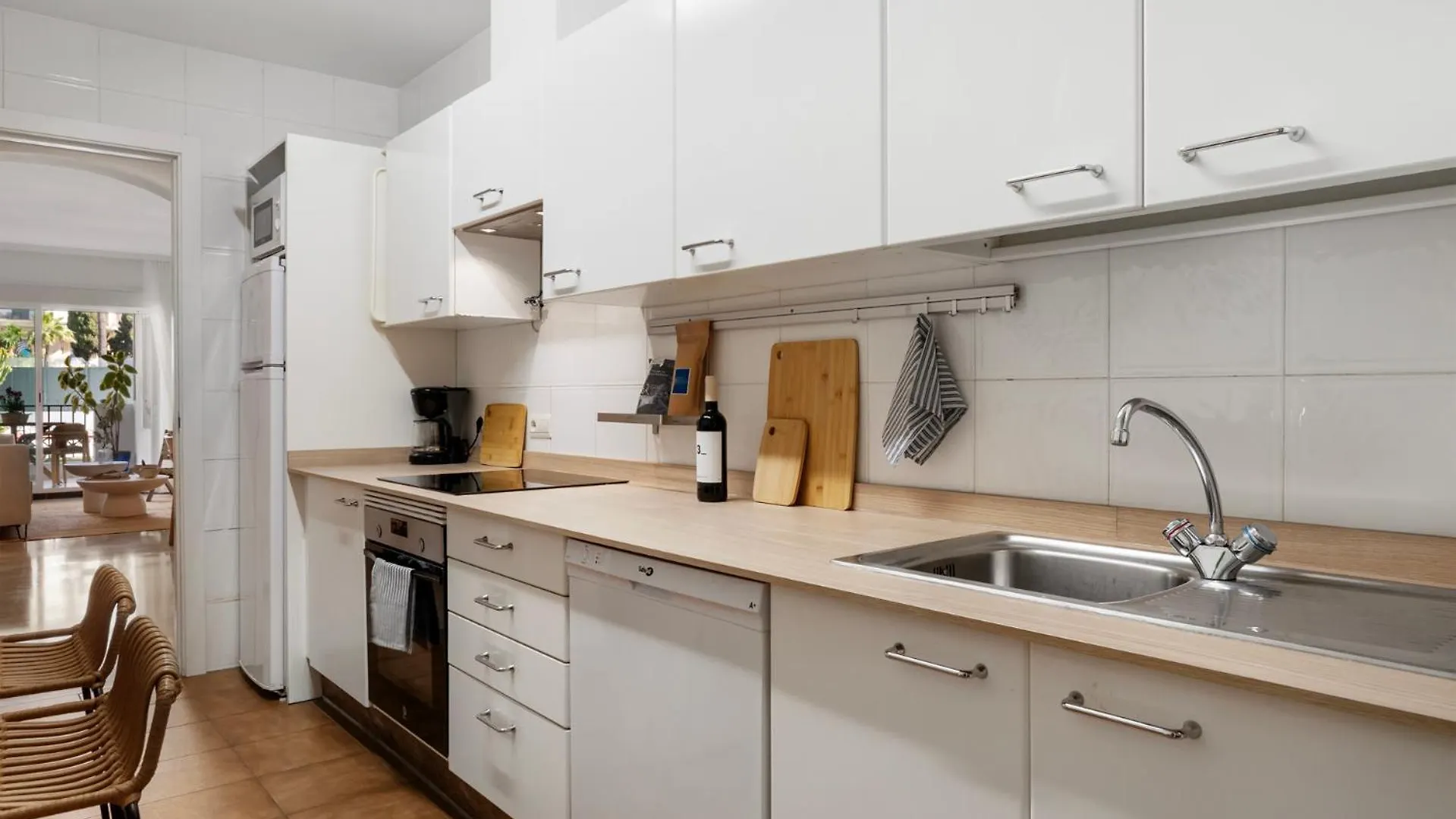 Charming And Spacious Apartment In Medina Garden - Puerto Banus Marbella Spanje