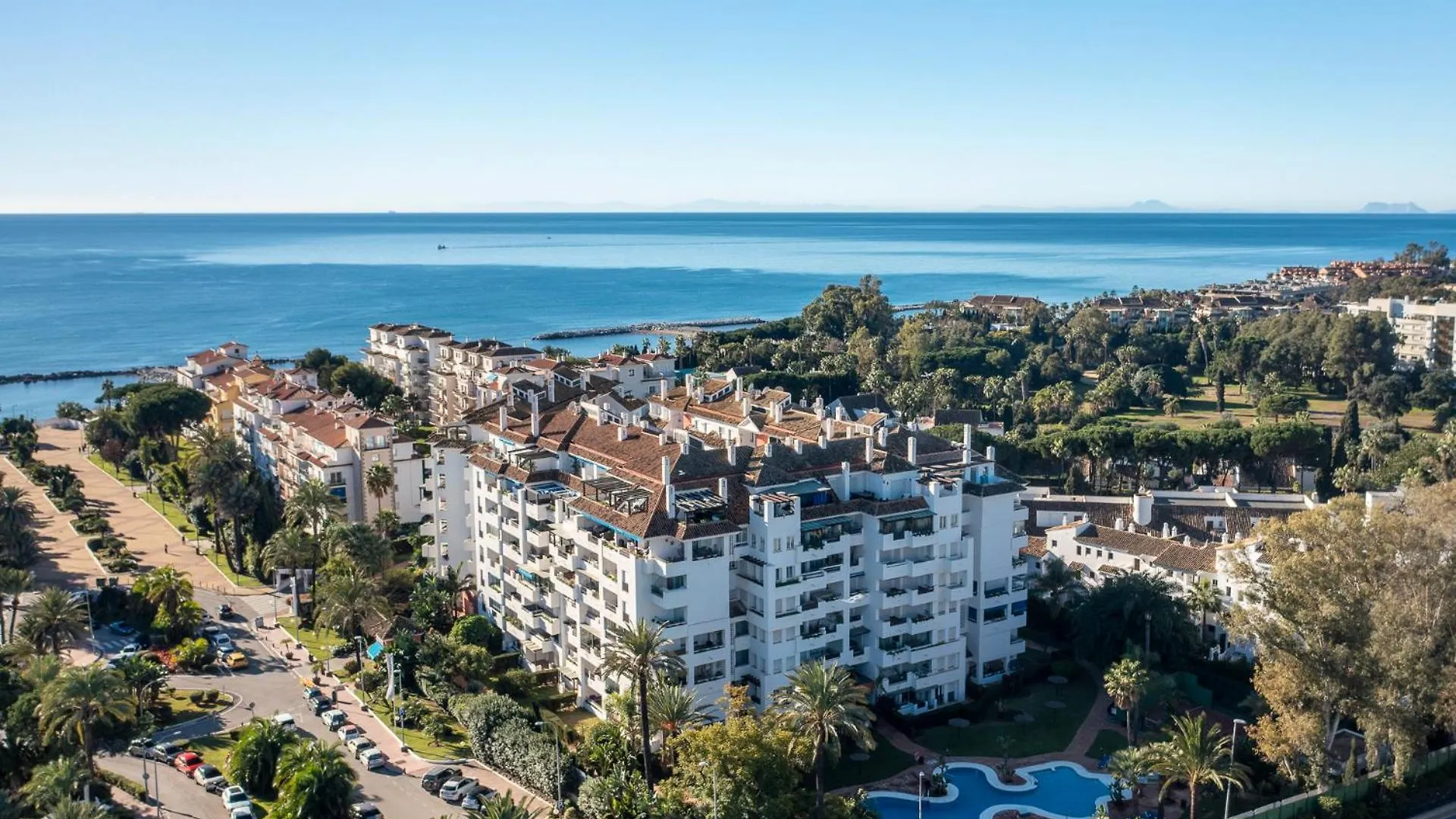 Charming And Spacious Apartment In Medina Garden - Puerto Banus Marbella