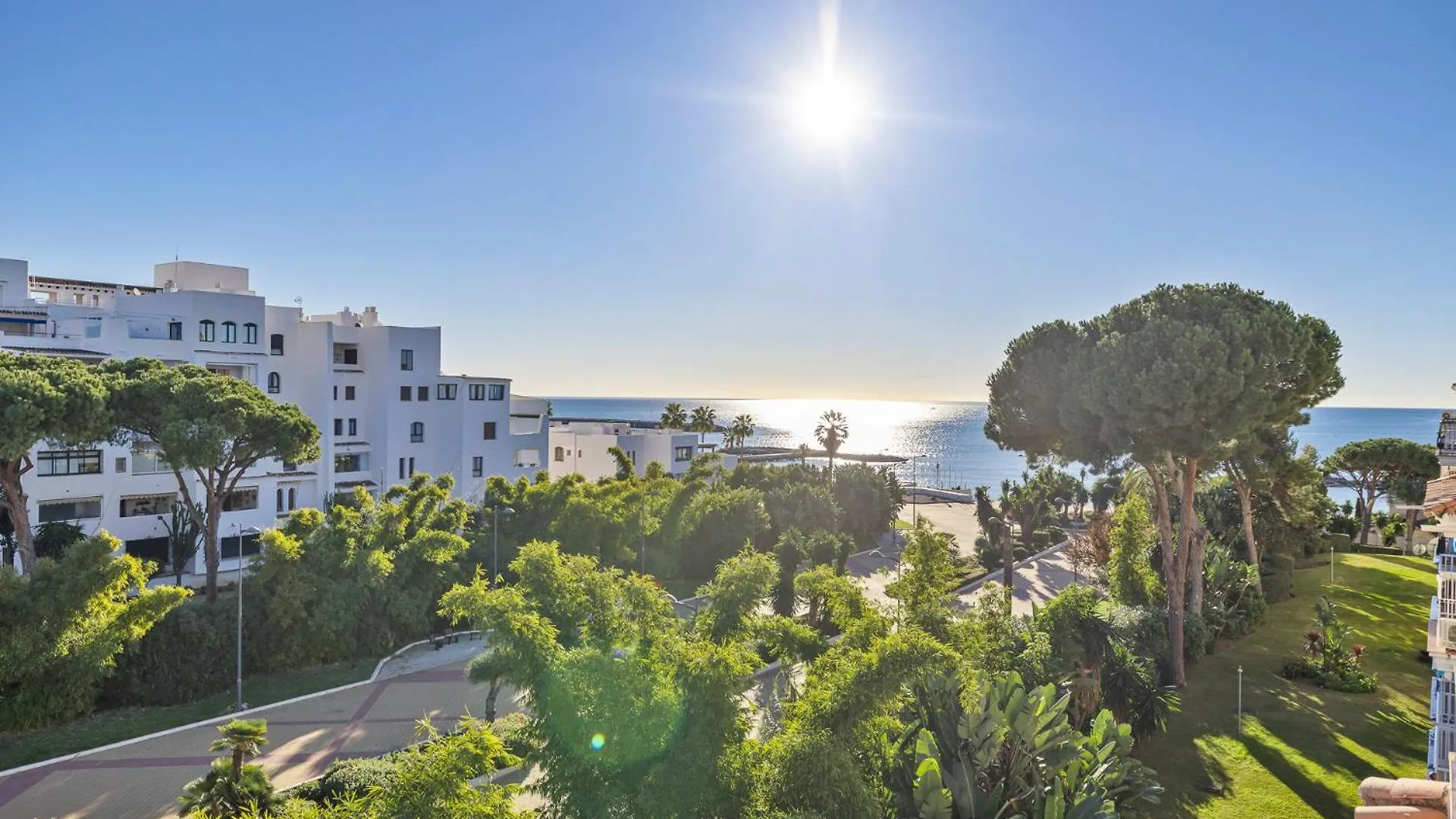 Charming And Spacious Apartment In Medina Garden - Puerto Banus Marbella 0*,