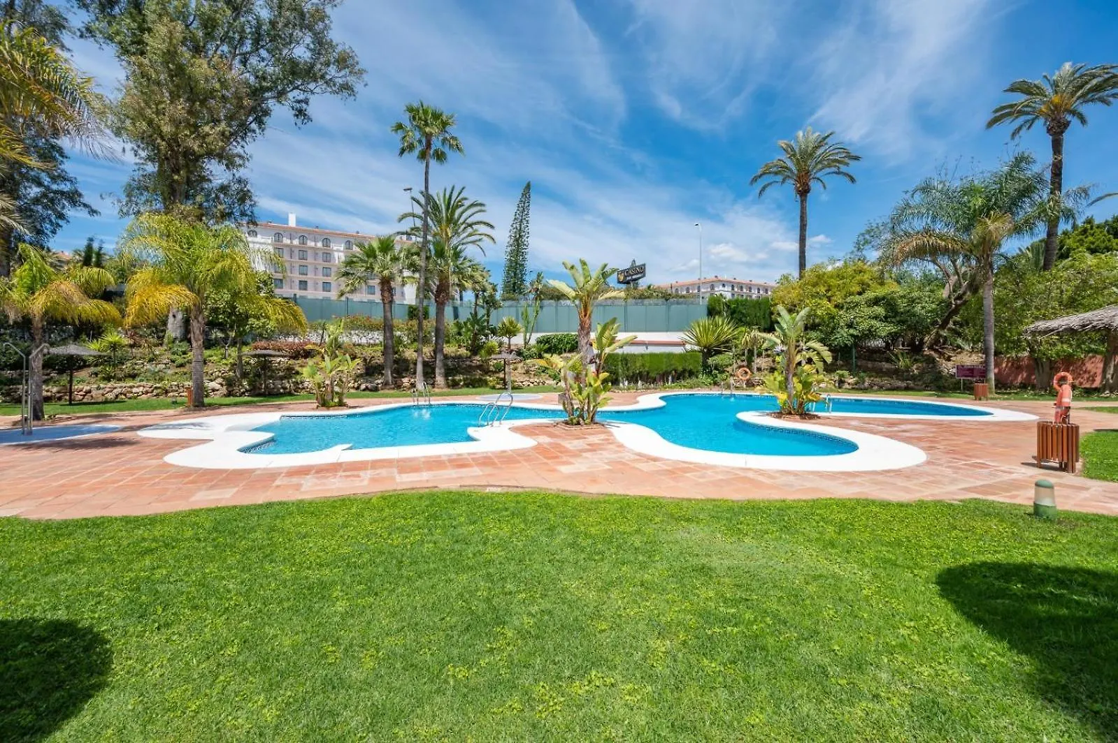 Charming And Spacious Apartment In Medina Garden - Puerto Banus Marbella 0*,